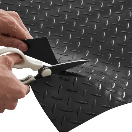 VEVOR Garažo grindų ritinys, 2,28 x 5,2 m, 2,2 mm PVC deimantinės plokštės rašto grindų apsaugos kilimėlis, juodas