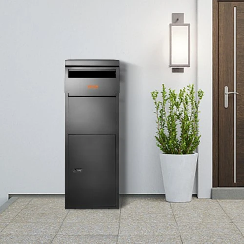 Koduva VEVOR lauko siuntų dėžė 35,3 x 29,5 x 106,7 cm, cinkuoto plieno, su kodine spyna