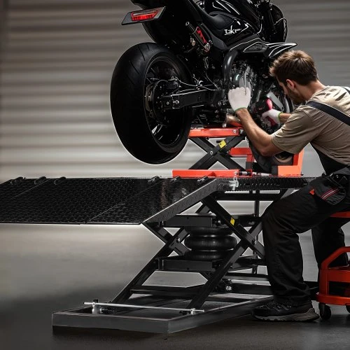 VEVOR Motociklo keltuvas, 1500 lbs, pneumatinis, 8,6–31 in aukščio diapazonas, su nuimamu darbastaliu