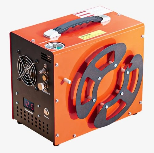 Koduva VEVOR PCP oro kompresorius, 4500 PSI / 30 MPa, DC12V/AC230V, su įmontuotu keitikliu ir ventiliatoriaus aušinimu