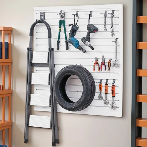 Koduva VEVOR PVC slatwall panelė garažui, 4 x 4 pėd., balta, modulinė, lengvai montuojama
