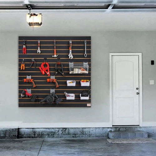 Koduva VEVOR slatwall plokštės, 4 ft x 2 ft, juodos, 2 vnt.
