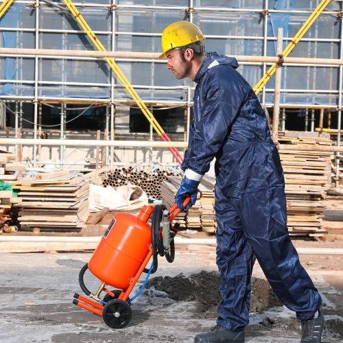 Koduva VEVOR smėliavimo bakas 18,9 l, 60–110 PSI, su 4 antgaliais