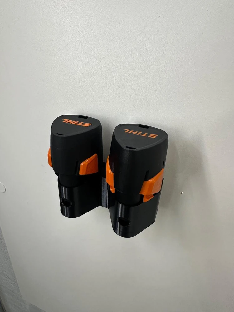 Garageprintslt STIHL AS2 akumuliatoriaus sieninis laikiklis
