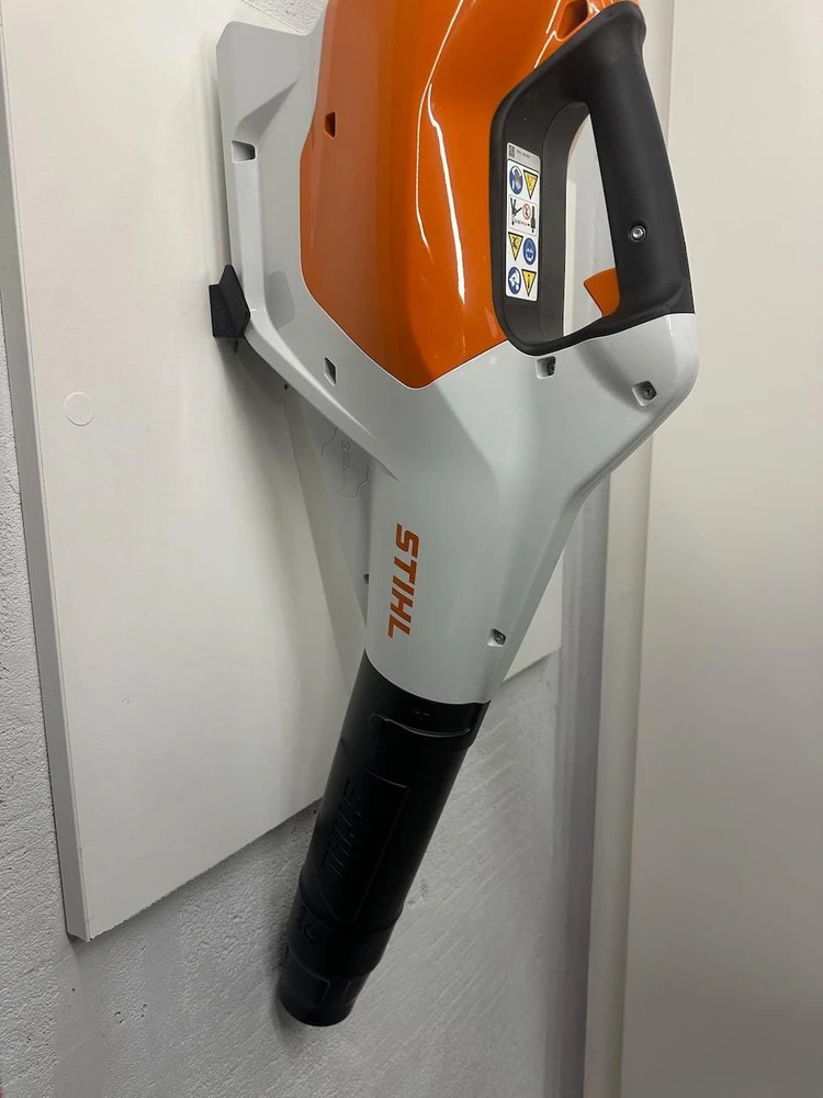 Garageprintslt STIHL BGA 160 Laistymo įrenginys