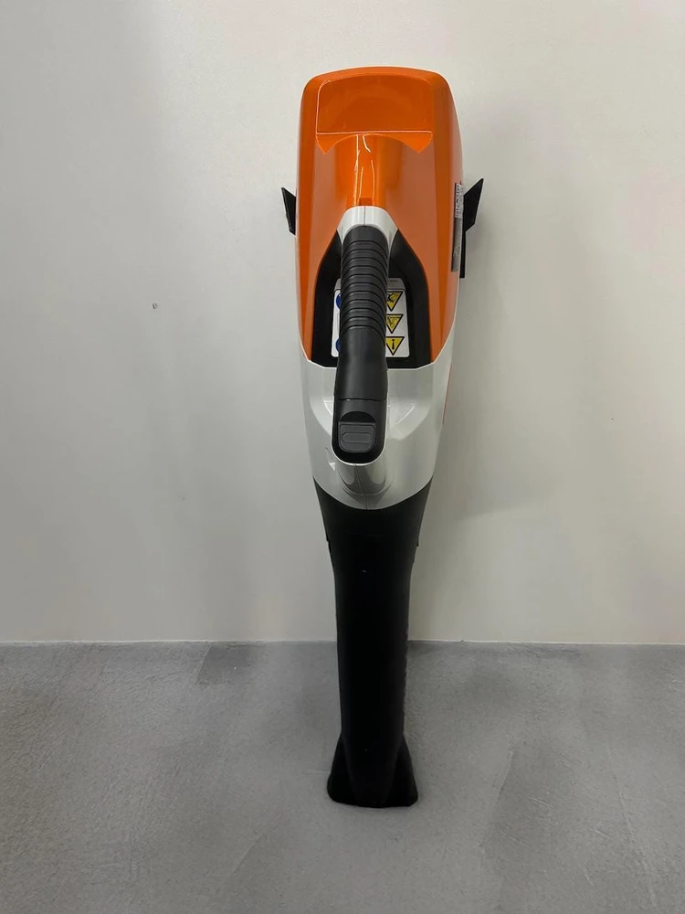 Garageprintslt STIHL BGA 30 Lapų Pūstuvo Sieninis Laikiklis