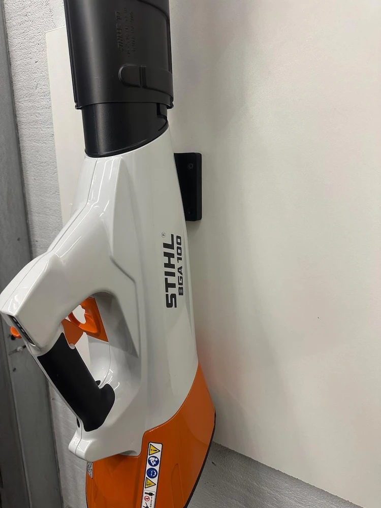 Garageprintslt STIHL BGA100 Laistymo įrenginys