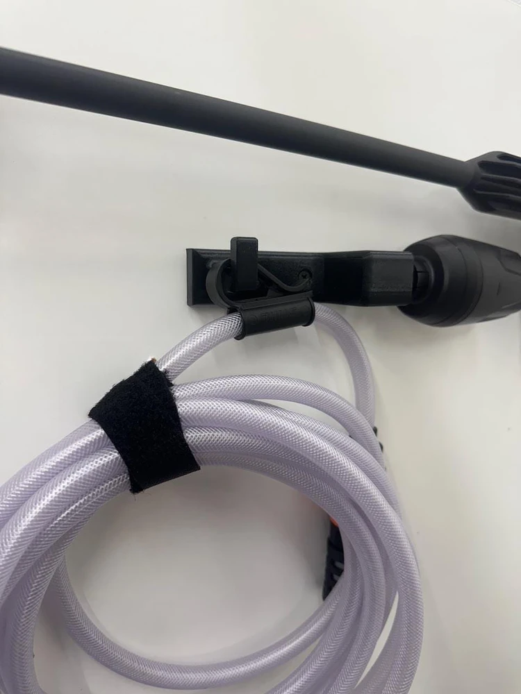 Garageprintslt STIHL RCA20 Rankinis slėginis plovimo aparatas su sieniniu laikikliu