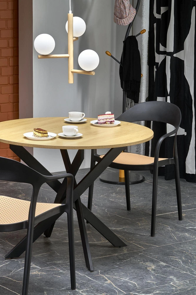 EDGAR table, top - golden oak, legs - juodas