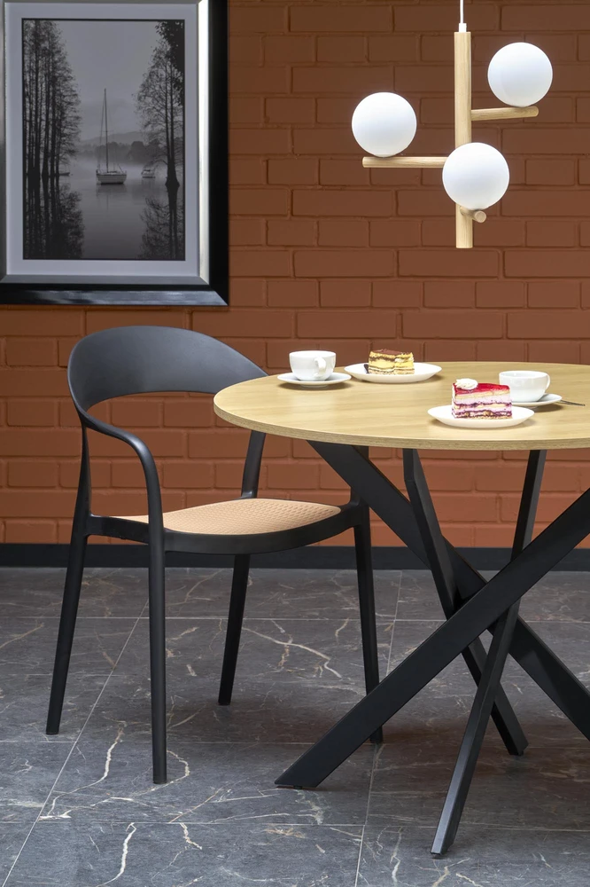 EDGAR table, top - golden oak, legs - juodas