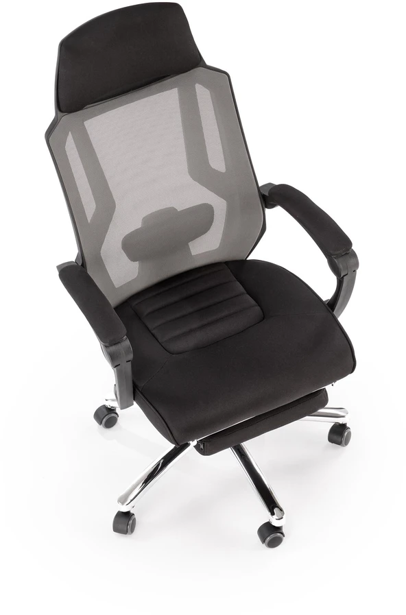 FREEMAN o. chair
