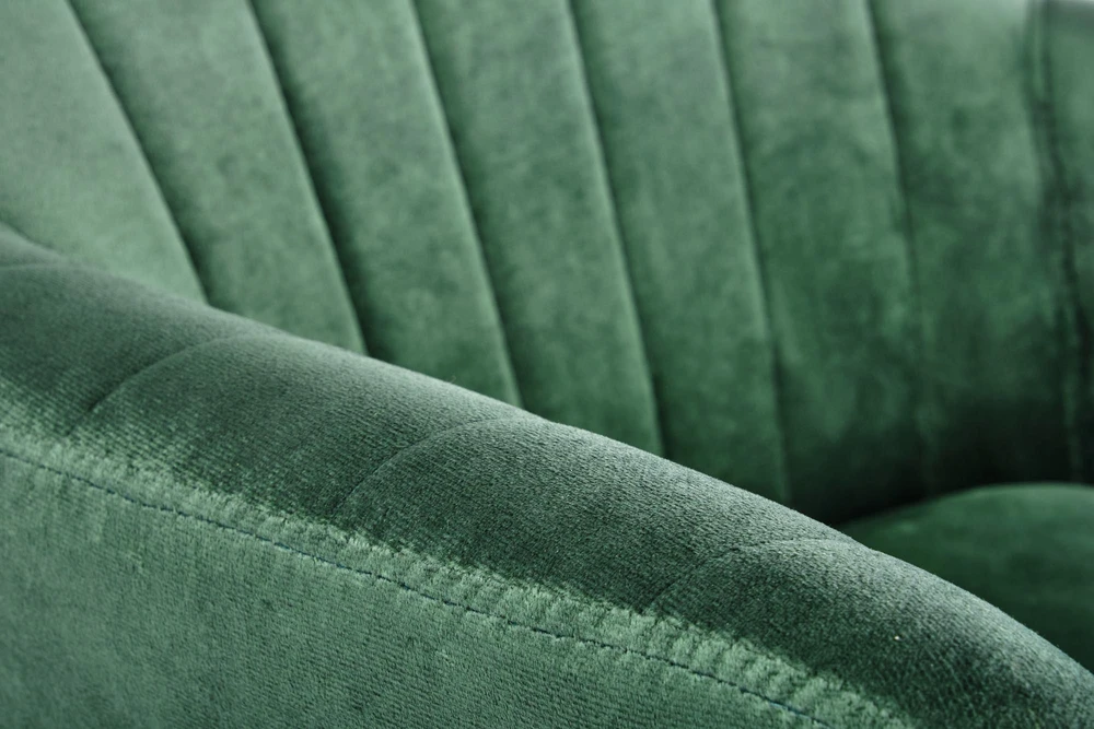 K429 chair color: dark žalias