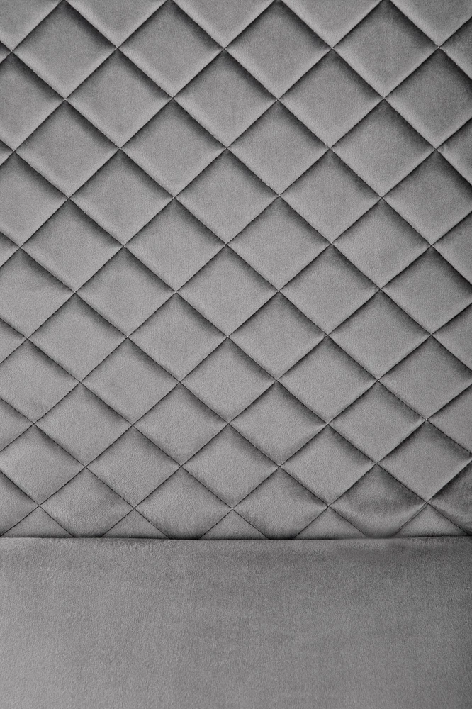 K442 chair color: pilkas