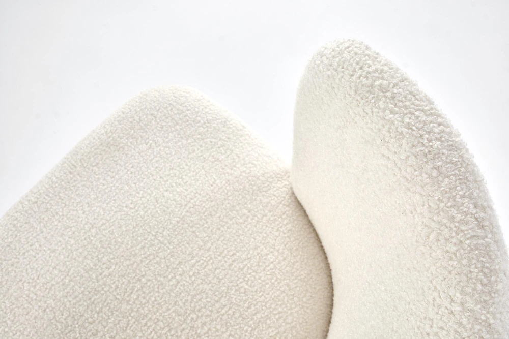 K518 chair, creamy