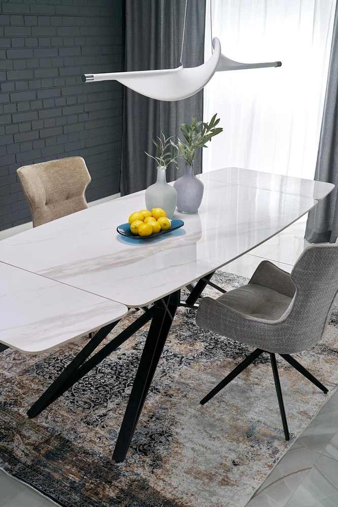 K573 chair, beige