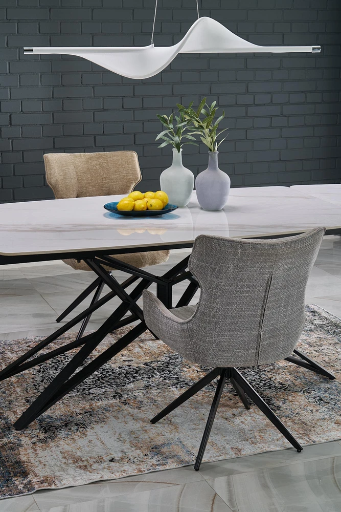 K573 chair, beige
