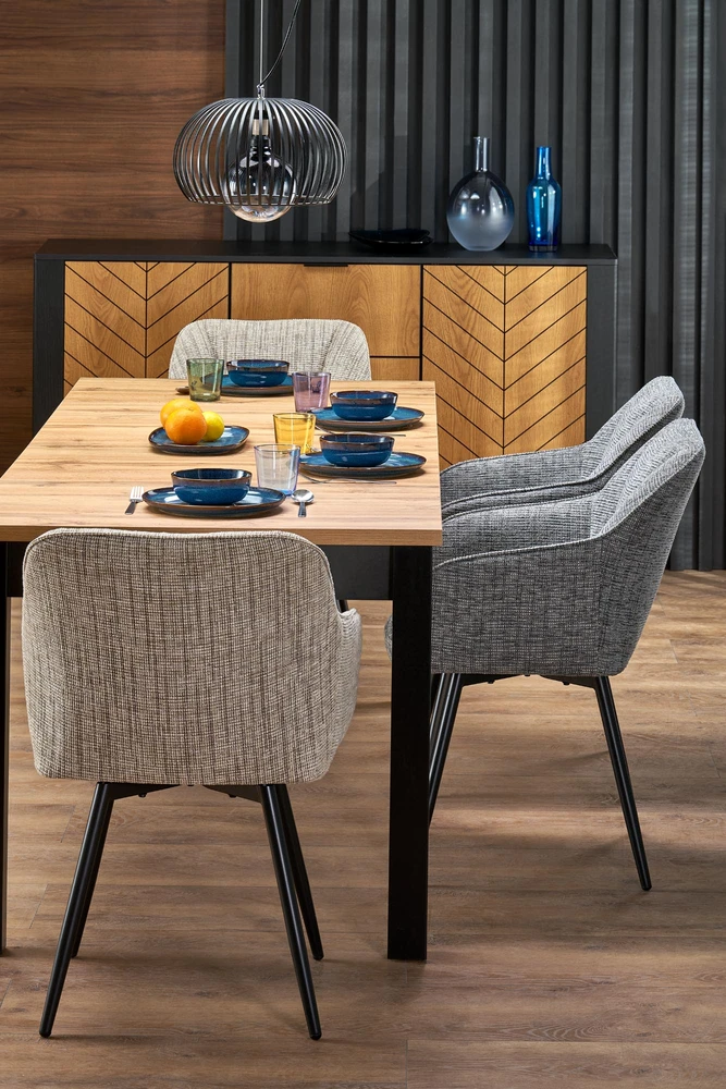 K576 chair pilkas