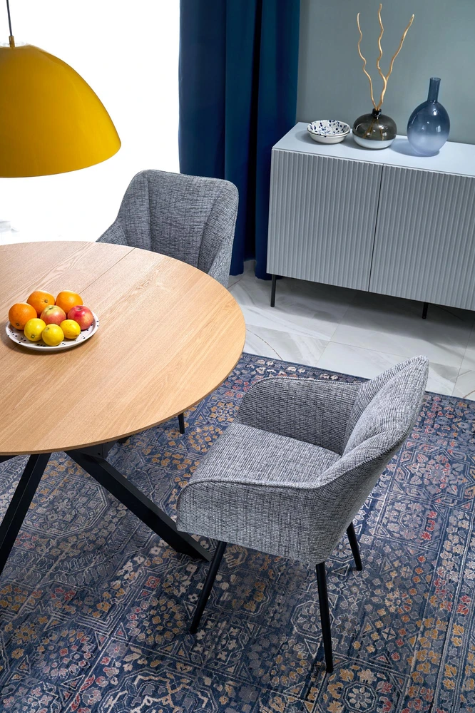 K576 chair pilkas