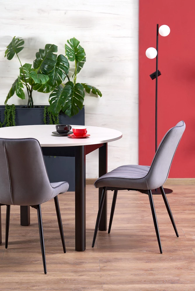 K589 chair, pilkas