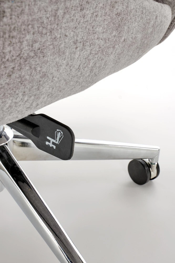 KEVIN office chair, l.pilkas