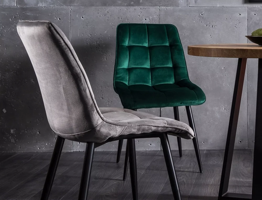 Signal Meble CHIC VELVET KĖDĖ Juodas RĖMAS / Žalias BLUVEL 78