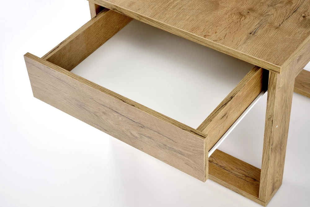 NEA SQUARE coffee table, wotan oak