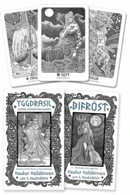 KNYGA Llewellyn Yggdrasil Norse Kortos