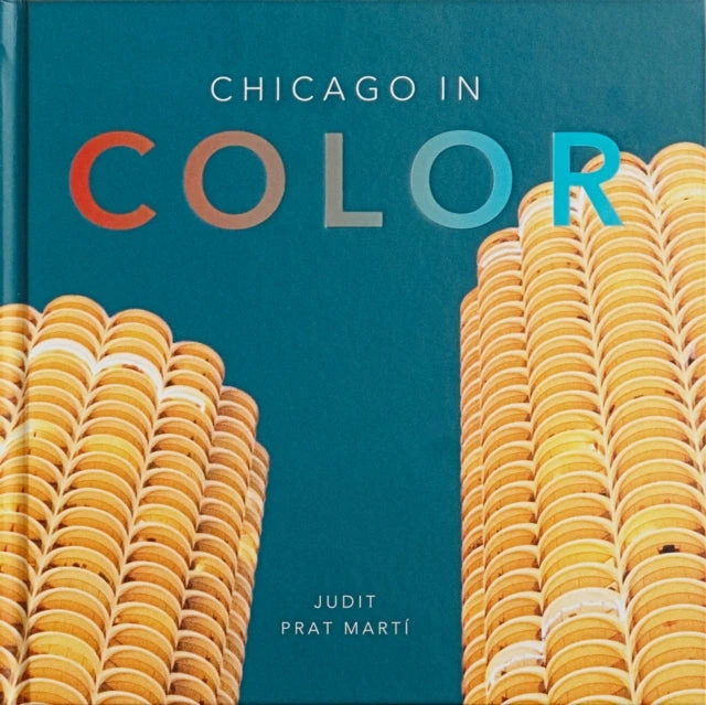 KNYGA Bookshop Chicago in Color