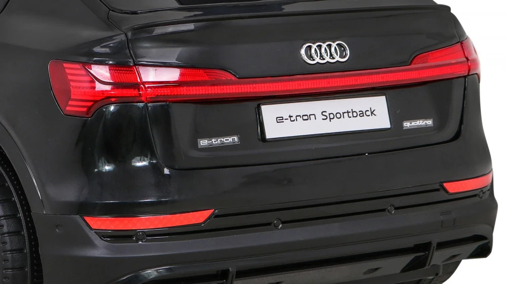 Ramiz Elektromobilis vaikams Audi E- Tron QLS-6688, 4x4, juodas