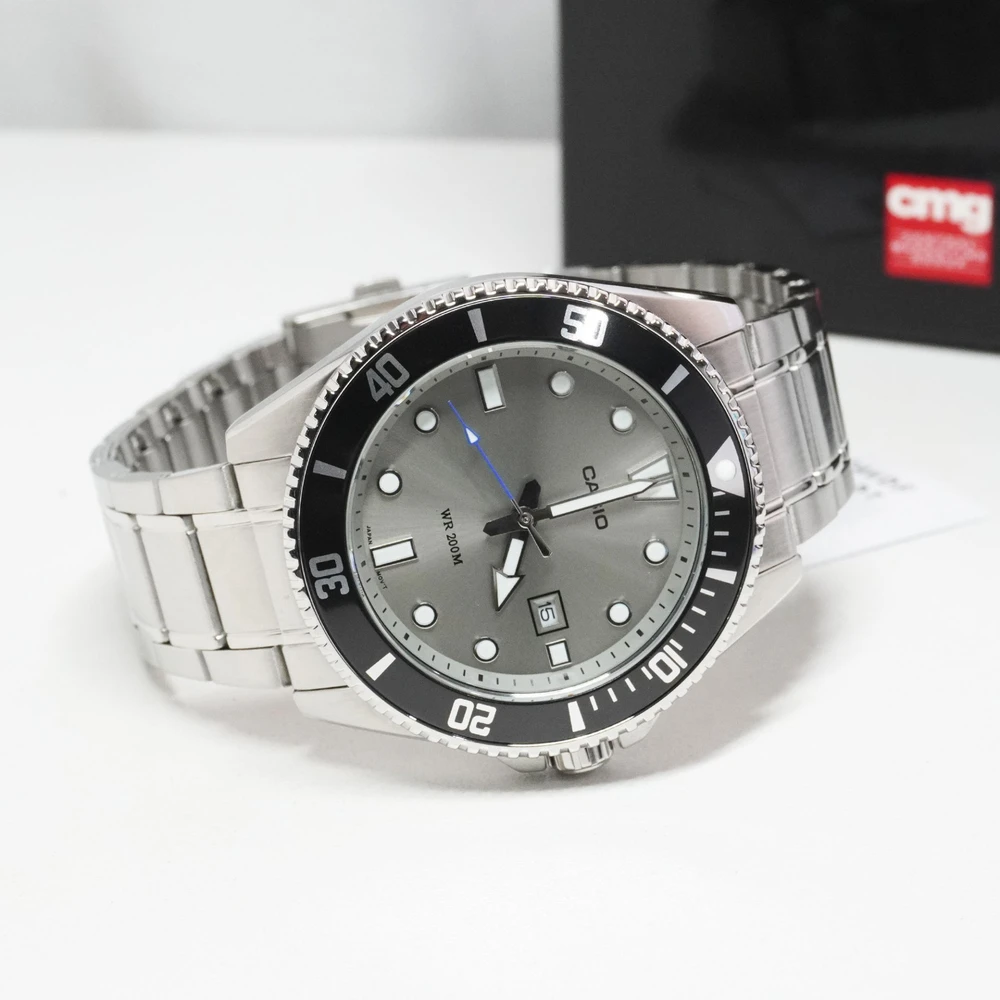 Casio kolekcijos MDV-107D-8AVEF laikrodis