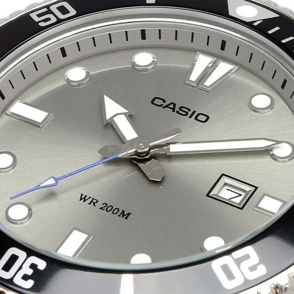 Casio kolekcijos MDV-107D-8AVEF laikrodis