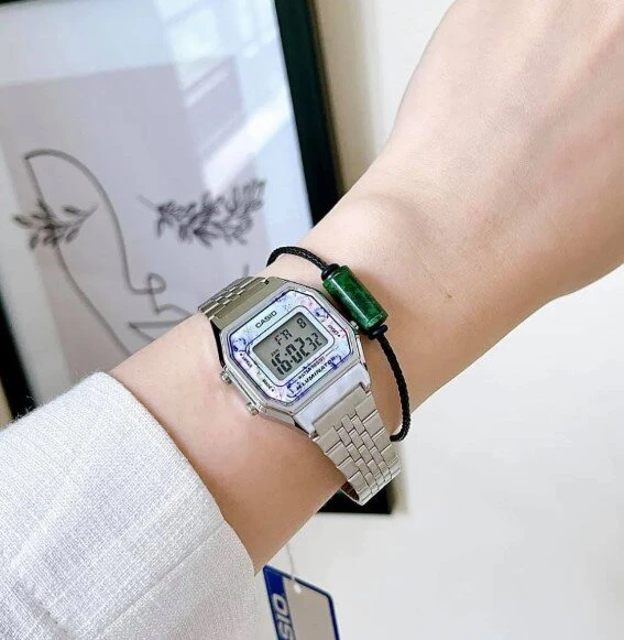 CASIO LA680WA-2C MOTERIS LAIKRODIS (zd631i) + DĖŽĖ