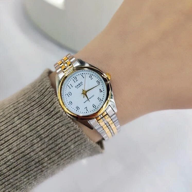 CASIO LTP-1129G-7B moteriškas laikrodis (zd602b) + dėžutė