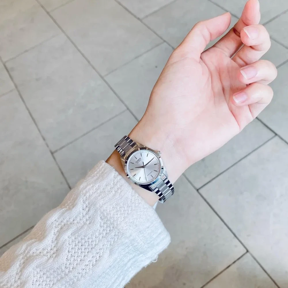 CASIO Moteriškas Laikrodis LTP-1274D-7A Meninė Elegancija