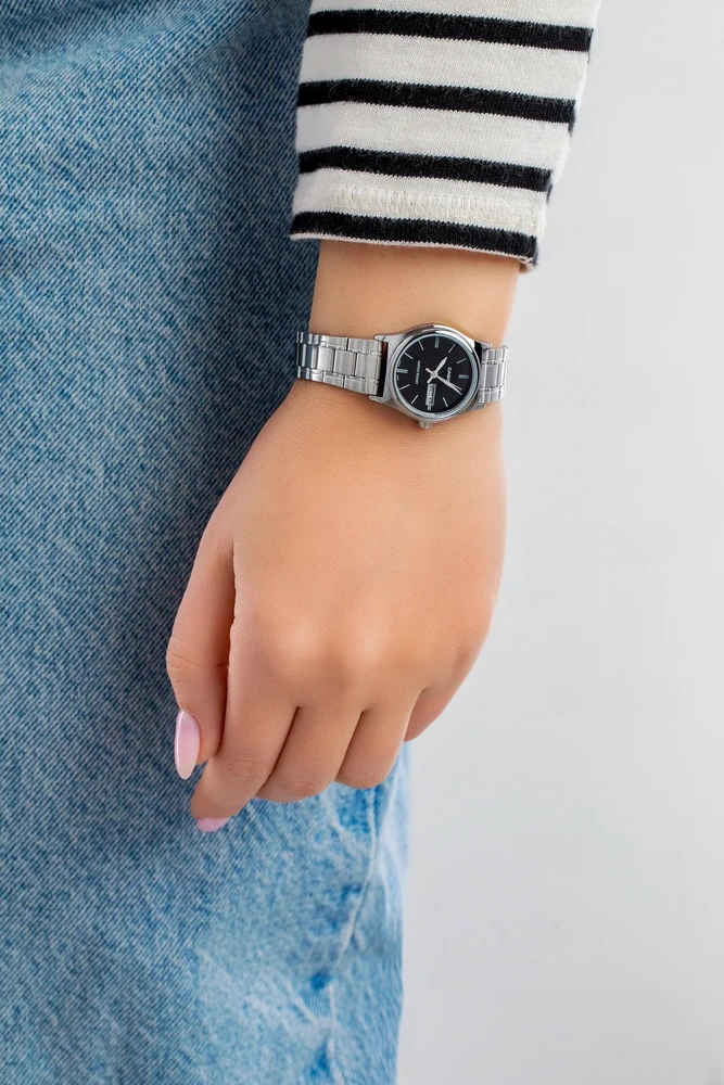 Moteriškas laikrodis CASIO LTP-V006D-1B2 (zd587i) + DĖŽĖ