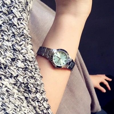 Moteriškas laikrodis Casio LTP-1241D-3A, su dėžute, žalsvas ciferblatas
