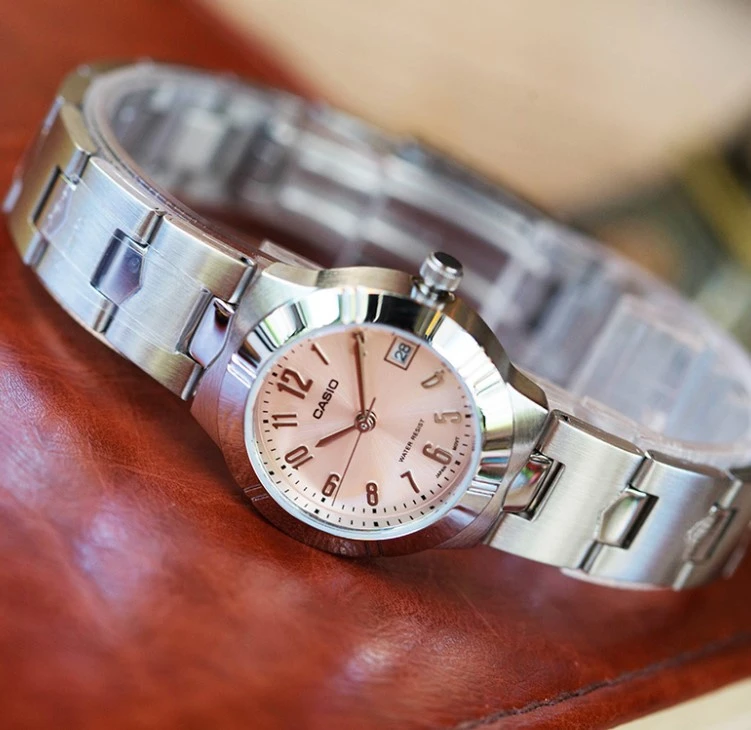 CASIO MOTERIŠKAS LAIKRODIS LTP-1241D-4A3 + DĖŽUTĖ
