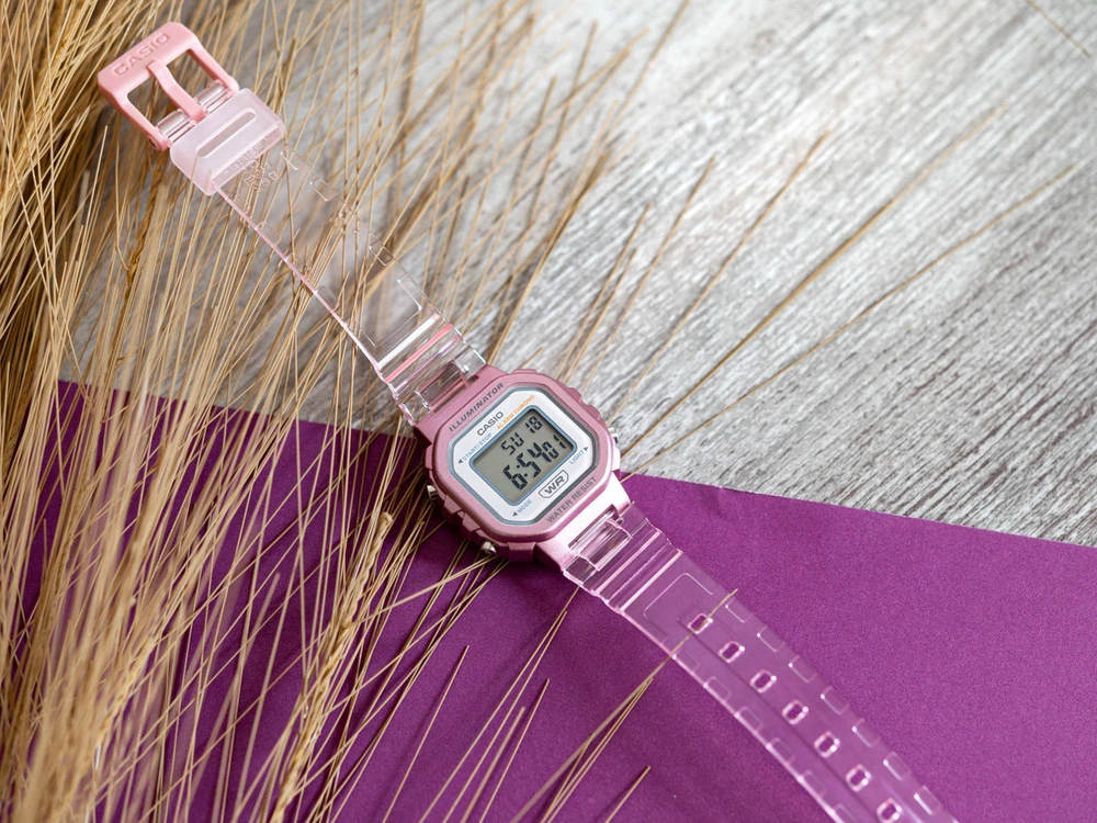 CASIO VAIKŲ LAIKRODIS LA-20WHS-4A + BOX