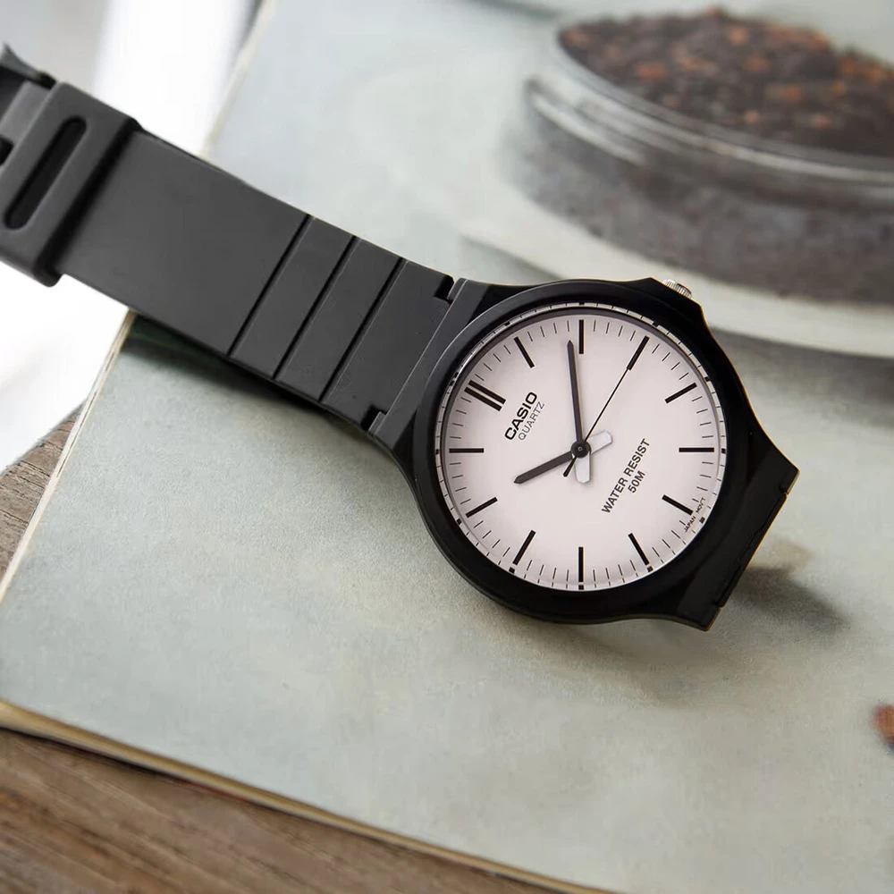 Casio MW-240-7EVEF