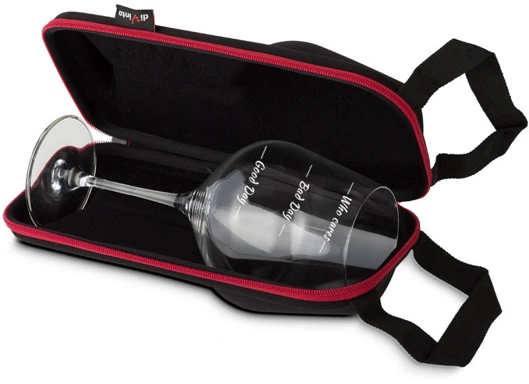 Divinto XXL Vyno taurė "Who cares" (860ml)