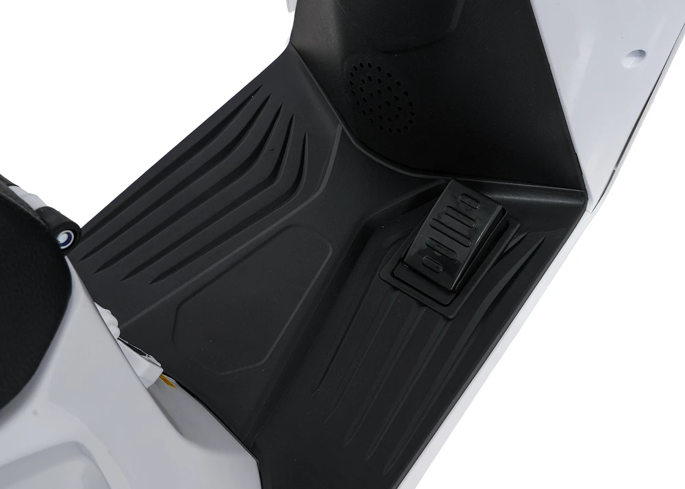 Elektrinis motoroleris Honda SH125i su LED šviesomis ir Bluetooth, vaikams nuo 3 metų, juodas