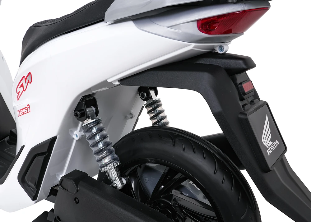 Elektrinis motoroleris Honda SH125i su LED šviesomis ir Bluetooth, vaikams nuo 3 metų, juodas