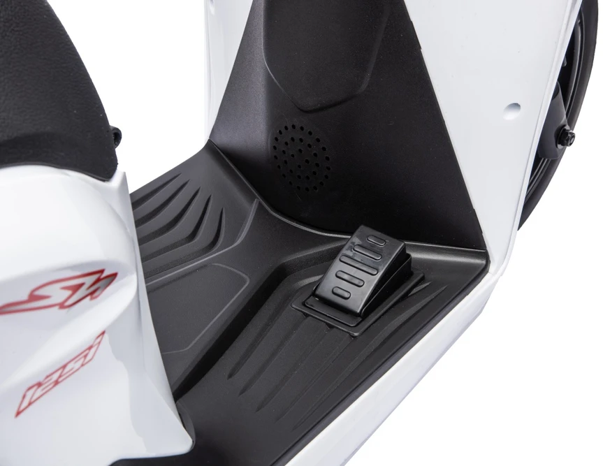Elektrinis motoroleris Honda SH125i su LED šviesomis ir Bluetooth, vaikams nuo 3 metų, juodas