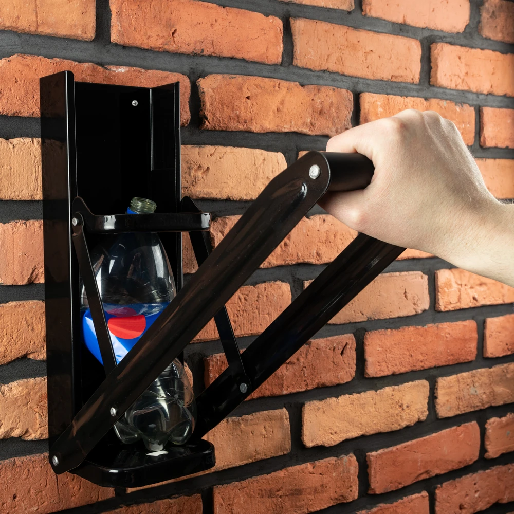 Froster Plastiko butelių, kartonų ir skardinių smulkintuvas, ne žaislas, pavojingas vaikams