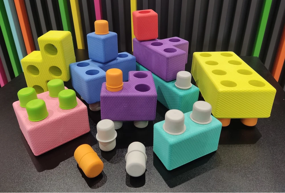 Gearjoy Dideli putplasčio Tetris kaladėlių rinkinys vaikams nuo 3 metų, 45 elementai
