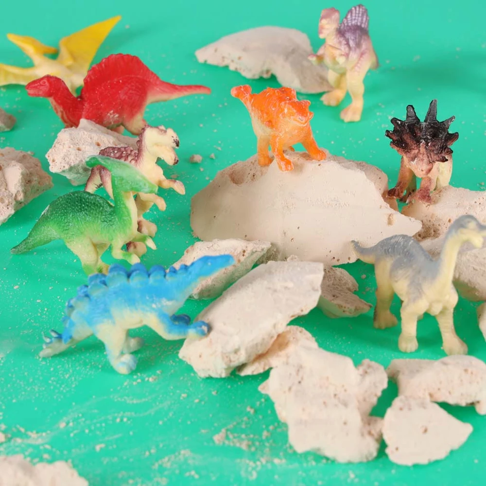 Ikonka KIK archeologinis dinozaurų kasinėjimo kiaušinis XL, 12 figūrėlių