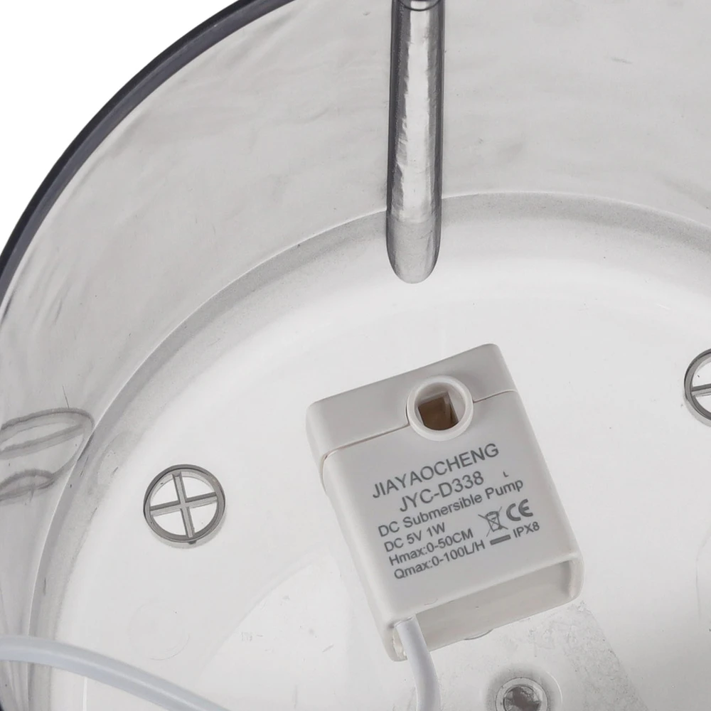 Ikonka Gertuvė šunims ir katėms 1,8 l su valymo filtru