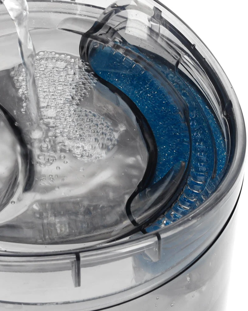 Ikonka Gertuvė šunims ir katėms 1,8 l su valymo filtru