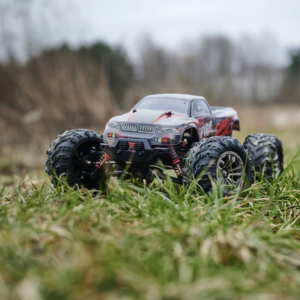 Ikonka RC automobilis Q901 bešepetėlinis 1:16 2.4G 4CH 52km/h raudonas