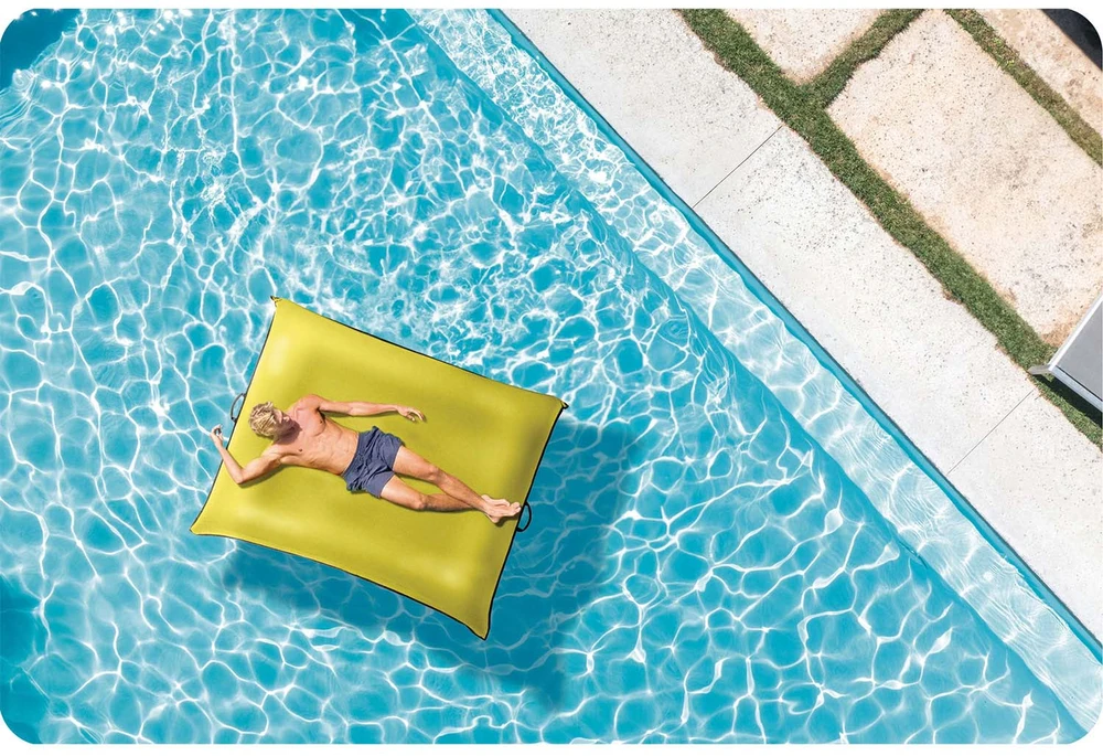 Intex Pripučiamas plaukiojimo gultas, „Luxe Lounge“ stiliaus, patvarus PVC plūduras, 198 x 157 cm baseino gultas, pripučiamas vandens čiužinys